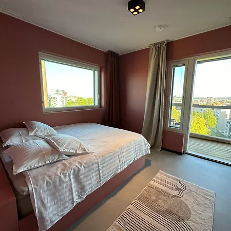 Of The - Two Bedrooms, Free Parking 公寓