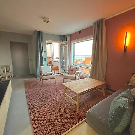 Of The - Two Bedrooms, Free Parking 公寓 坦佩雷